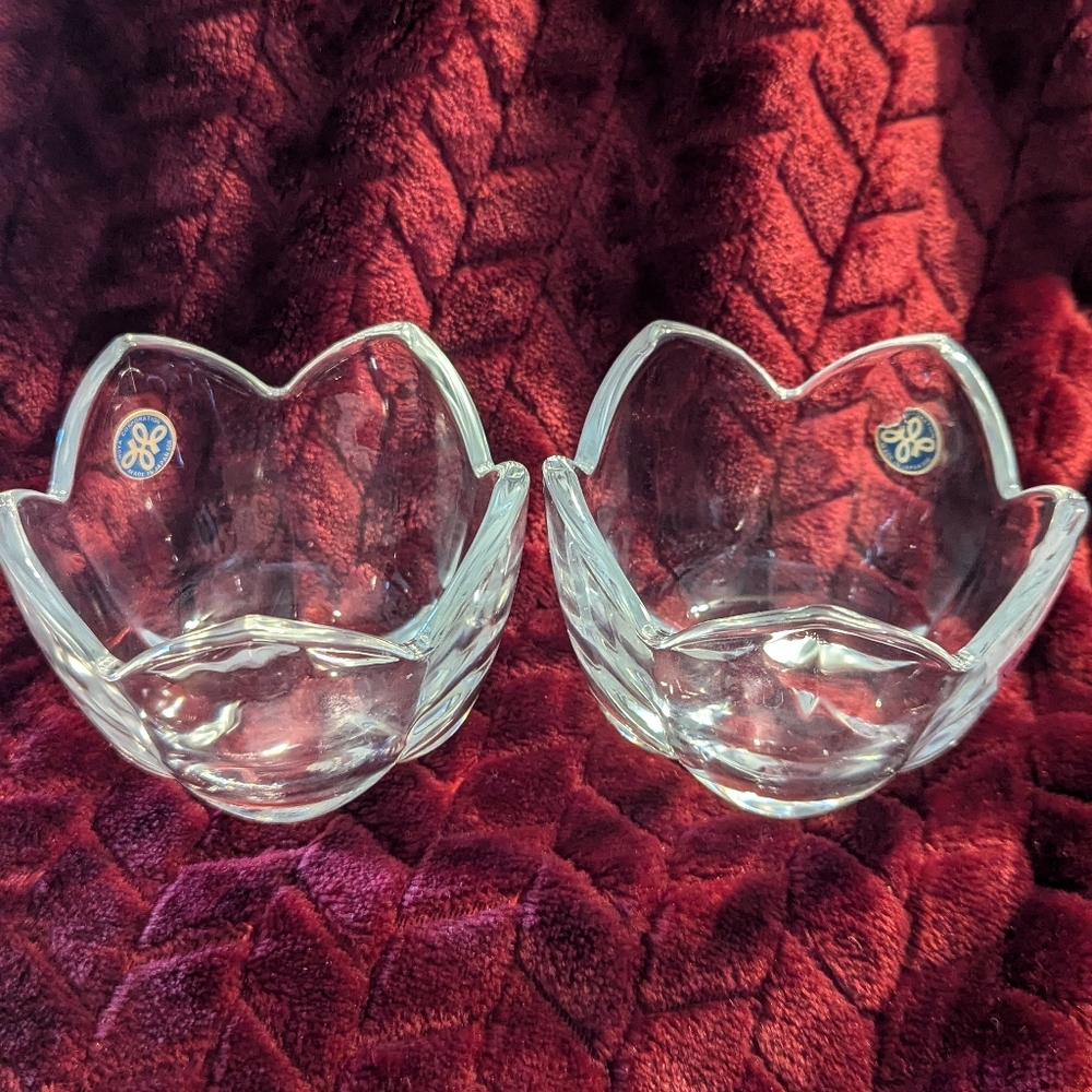 Two Hoya Crystal Decorative Candy Bowls